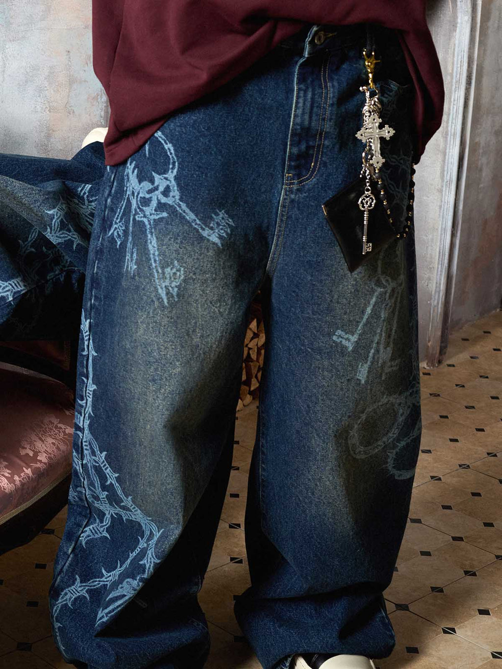 Original Retro Thorn and Key Pattern Laser-Burnout Baggy Jeans - 2595