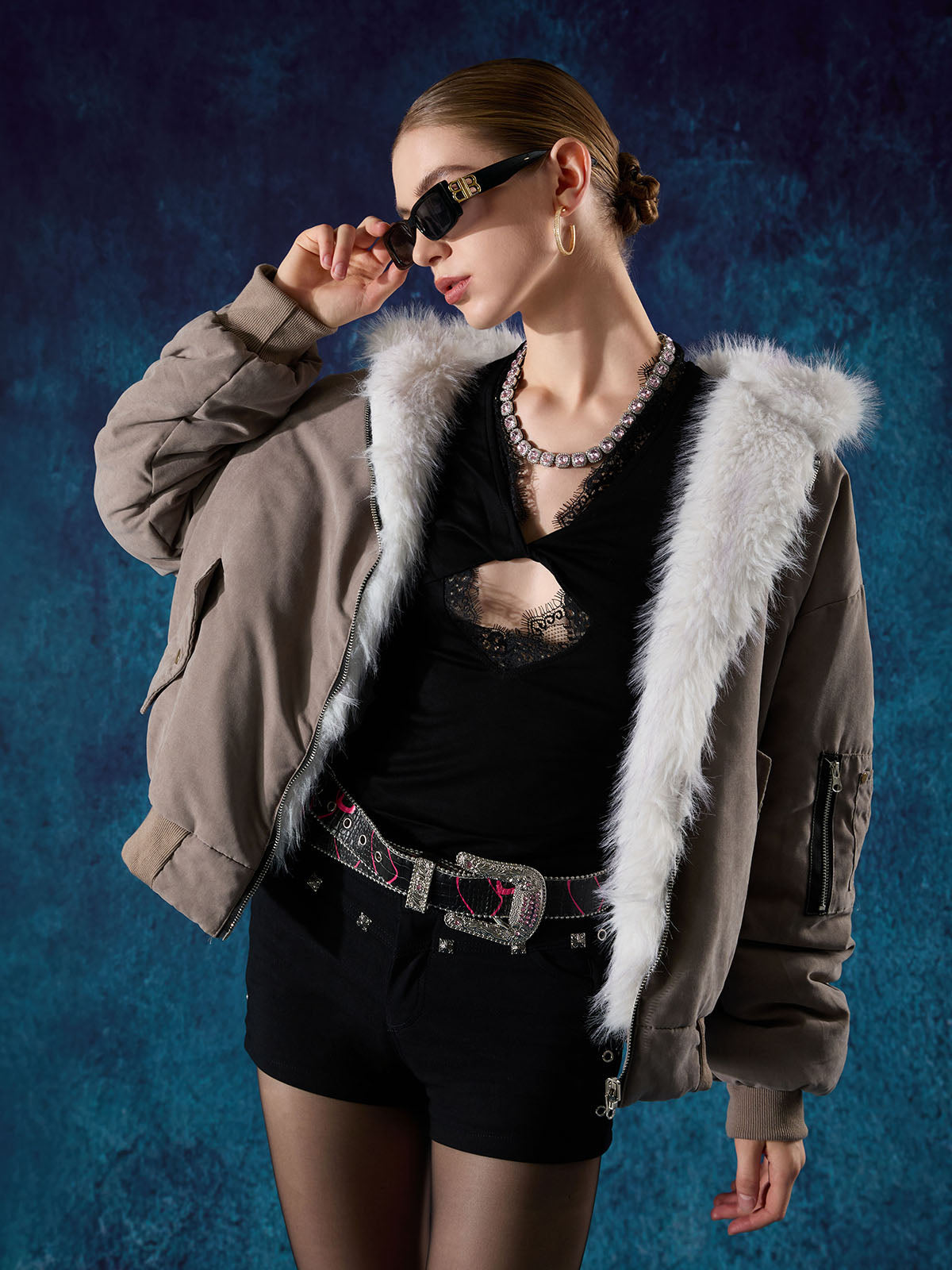 Oversized Reversible Fur Hooded Jacket - 2544