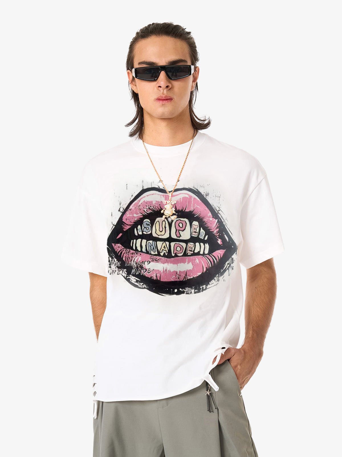 Retro Letter Lip Graphic T-Shirt