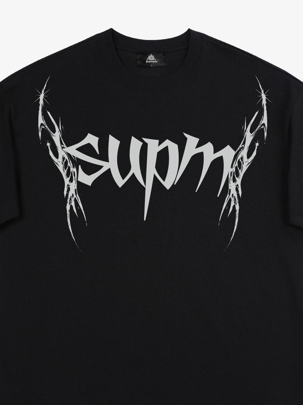 SUPM Gothic Sharp Letter Graphic T-Shirt