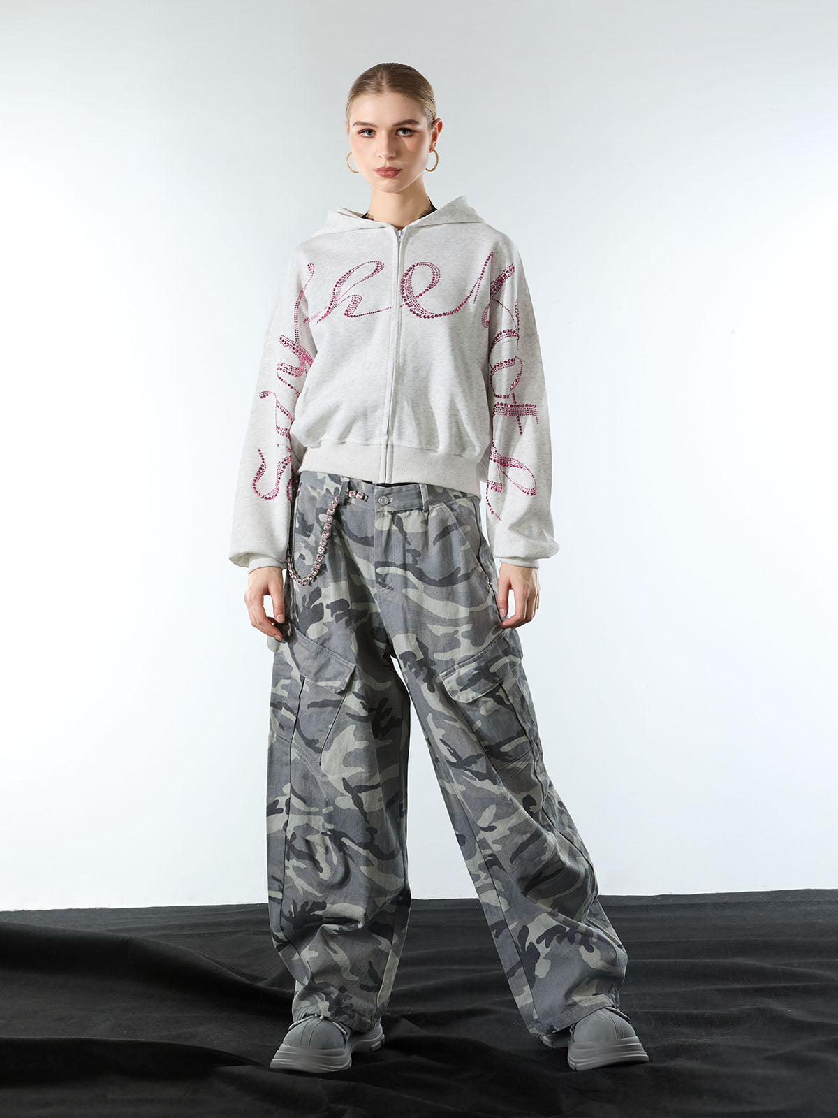 Snow Camouflage Machete Wide-Leg Cargo Barrel Pants - 2548