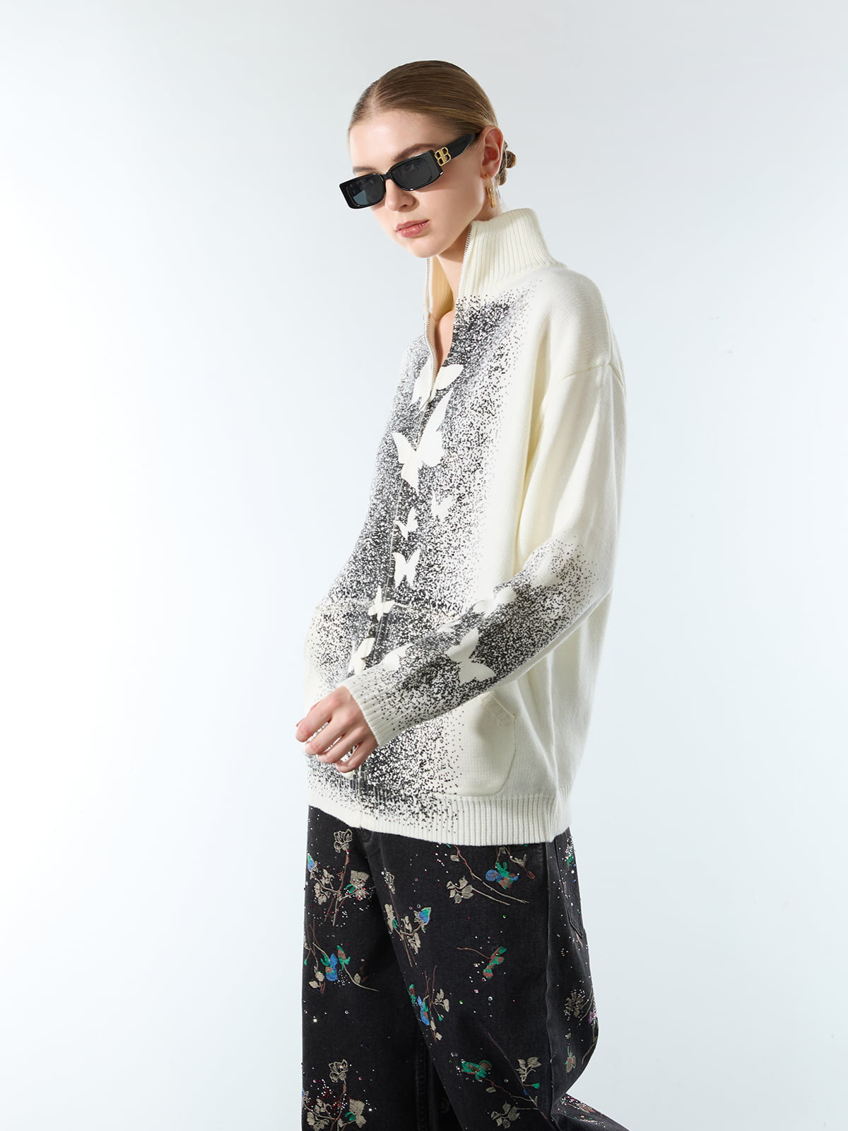 Street Dark Phantom Butterfly Stand-Collar Knit Cardigan Sweater