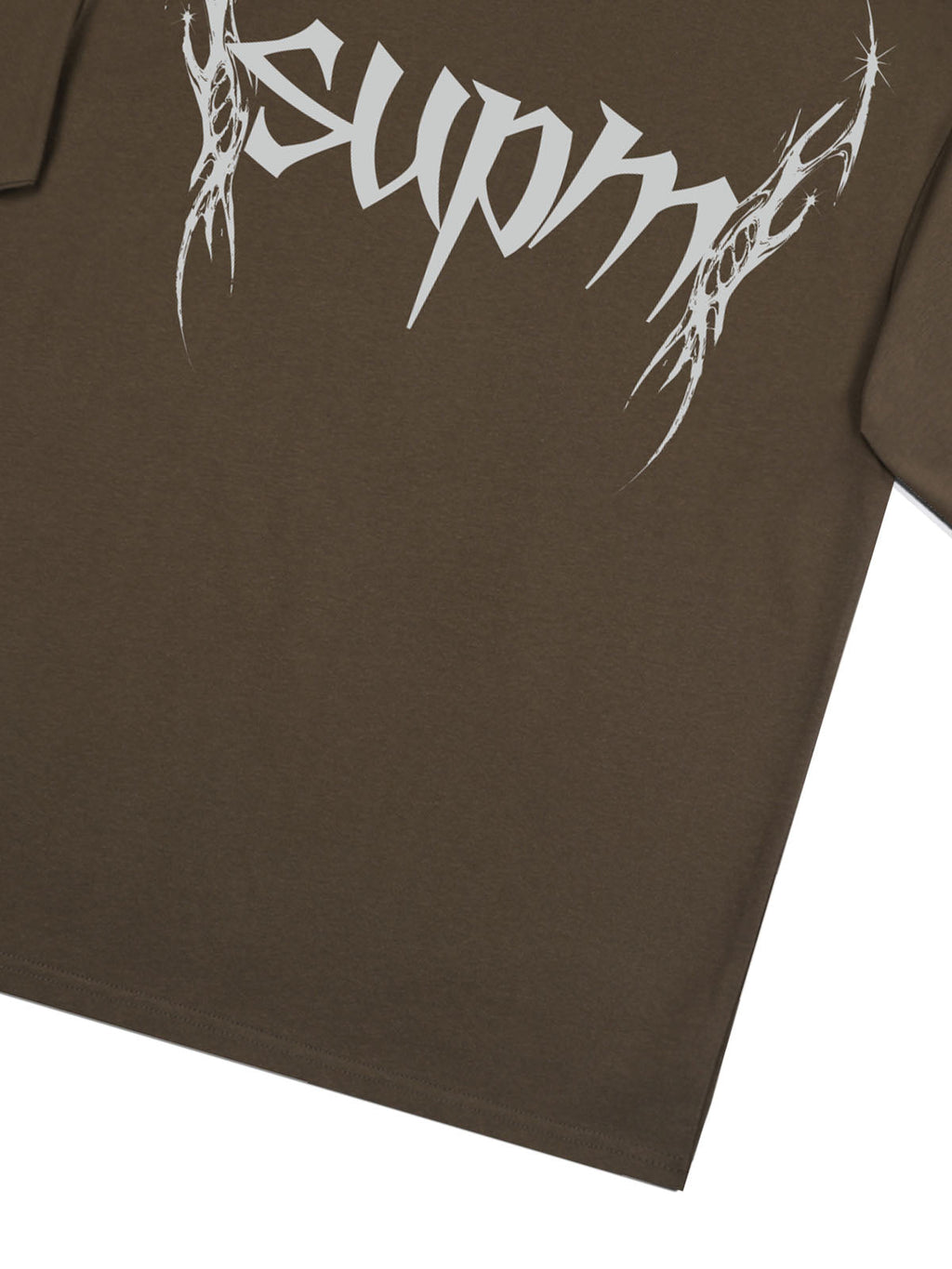 SUPM Gothic Sharp Letter Graphic T-Shirt