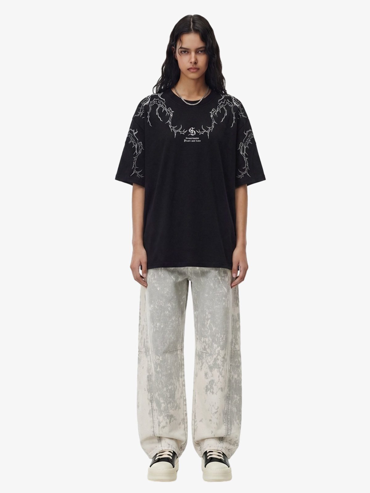 Thorn Embroidery Suede T-Shirt