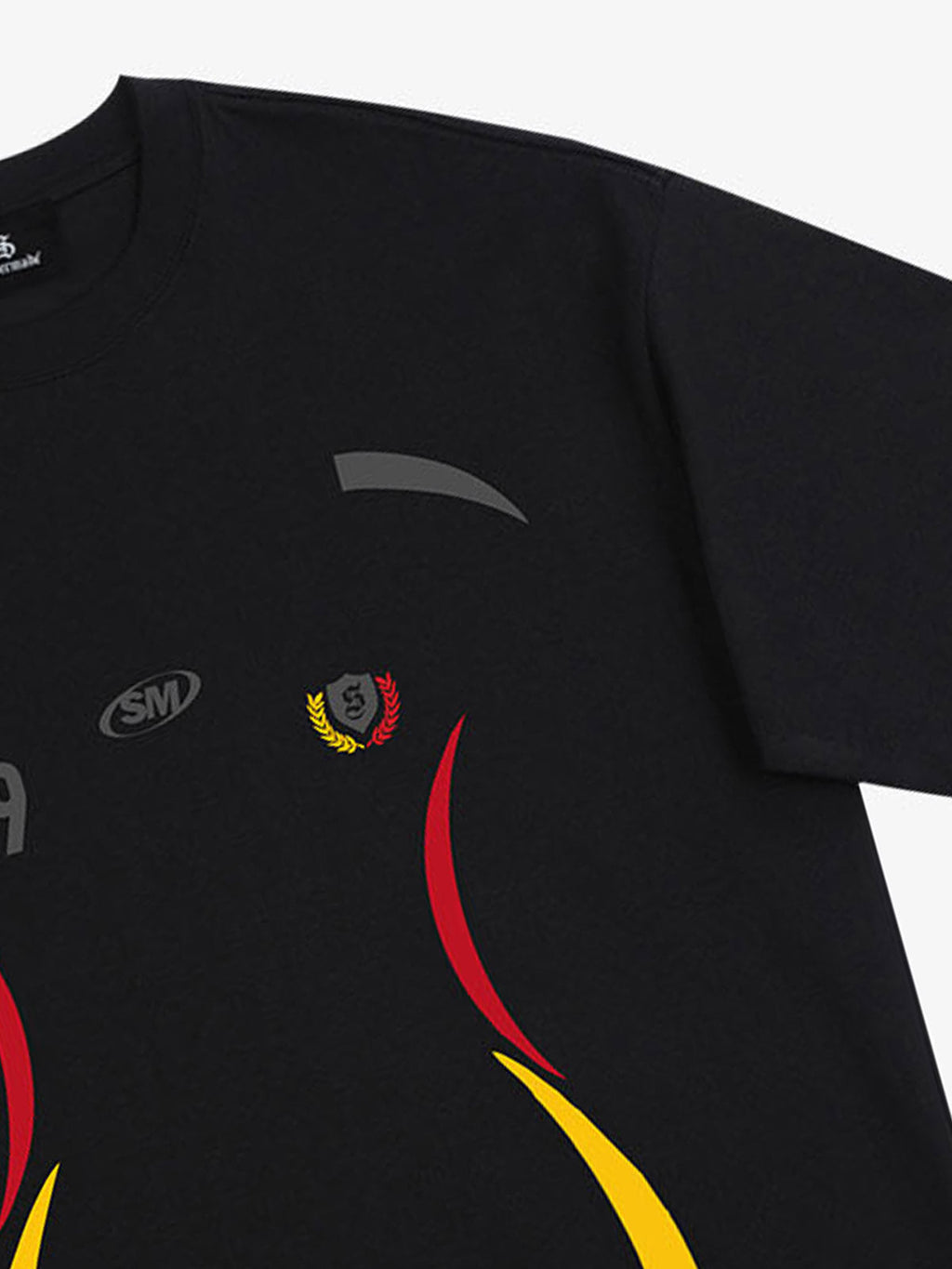 Retro 09 Graphic Crest Print T-Shirt
