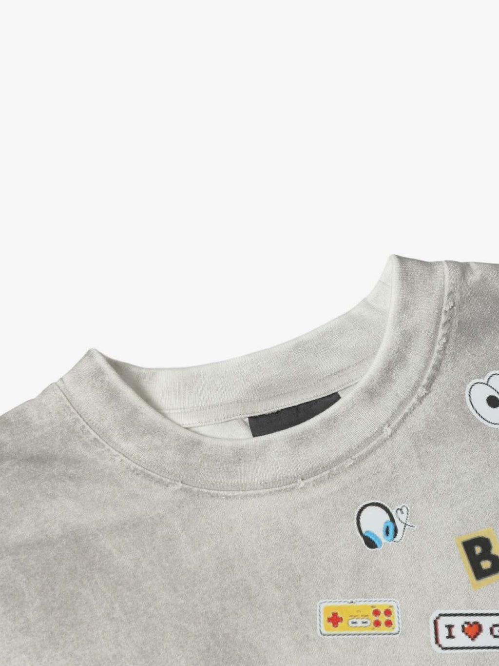 Vintage Gaming Sticker Style Motif Oversized T-Shirt