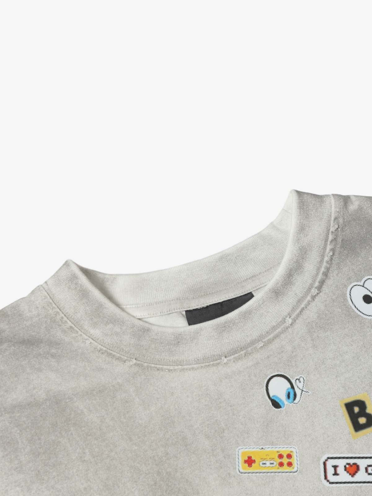 Vintage Gaming Sticker Style Motif Oversized T-Shirt