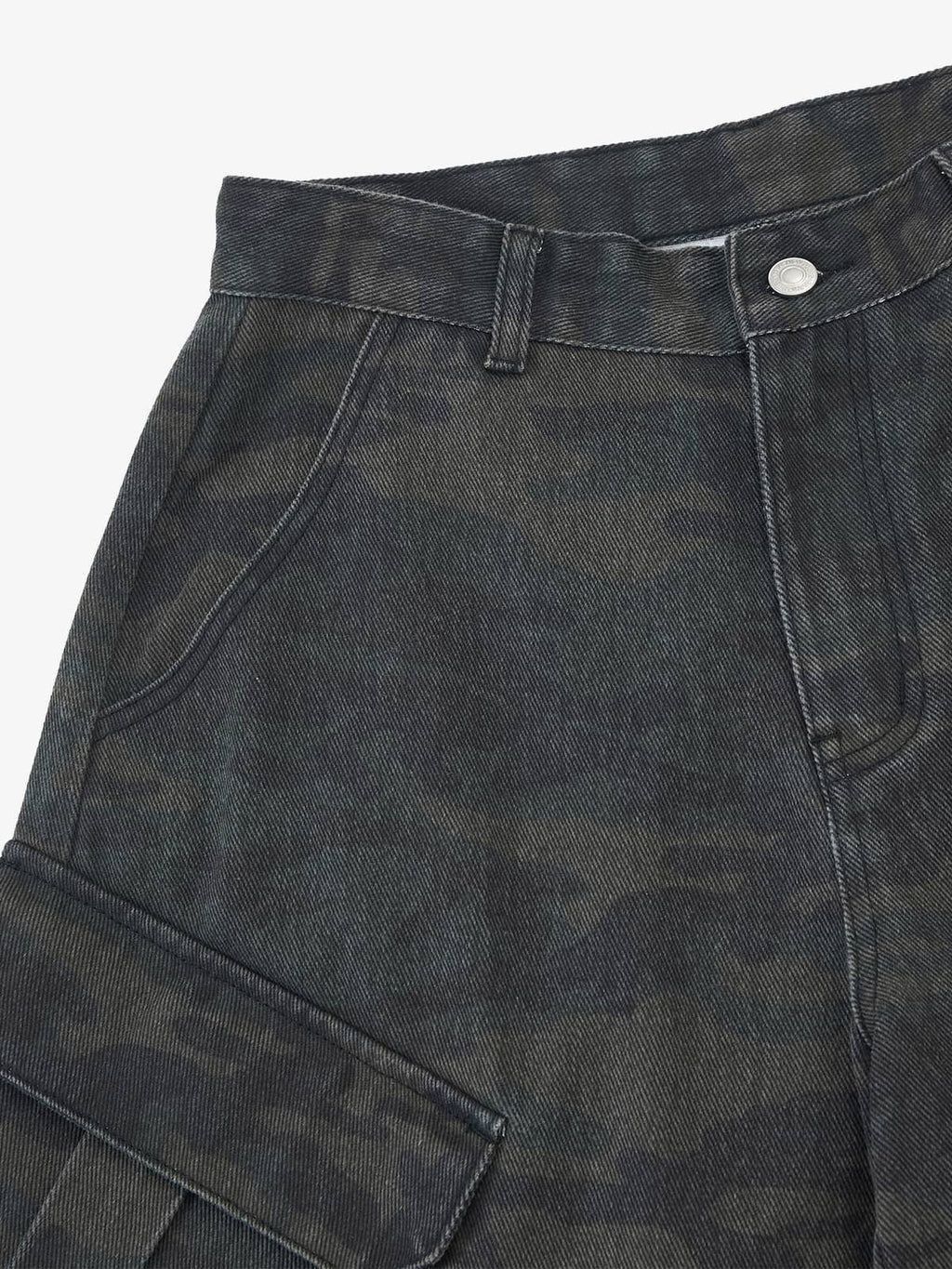 Retro Camo Multi-Pocket Cargo Barrel Pants