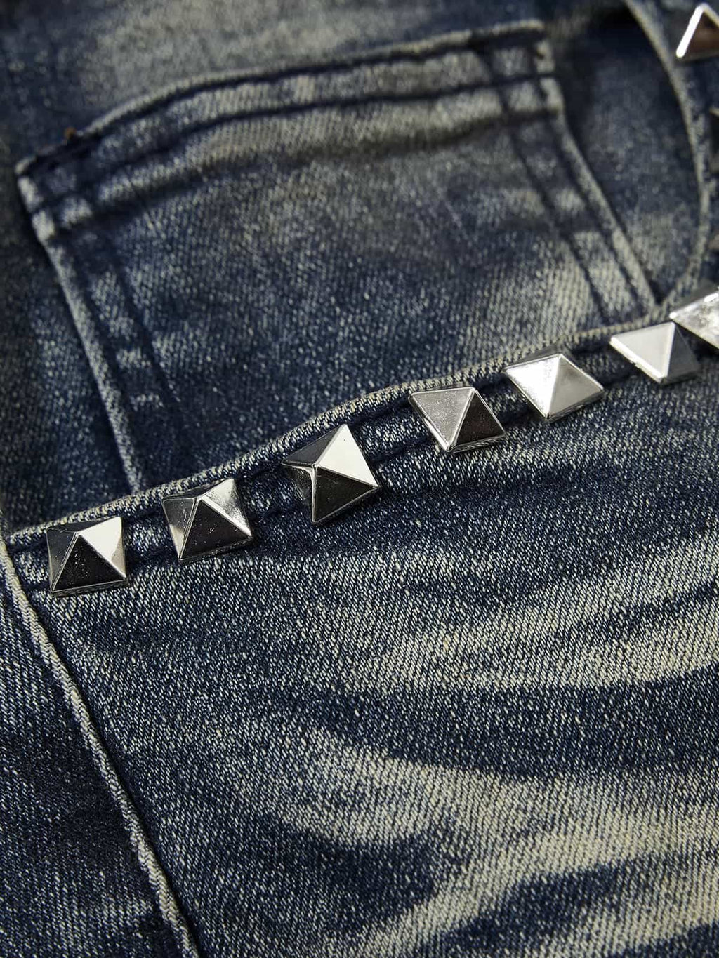 Vintage Washed Studded Pocket Flared Jeans - 2617