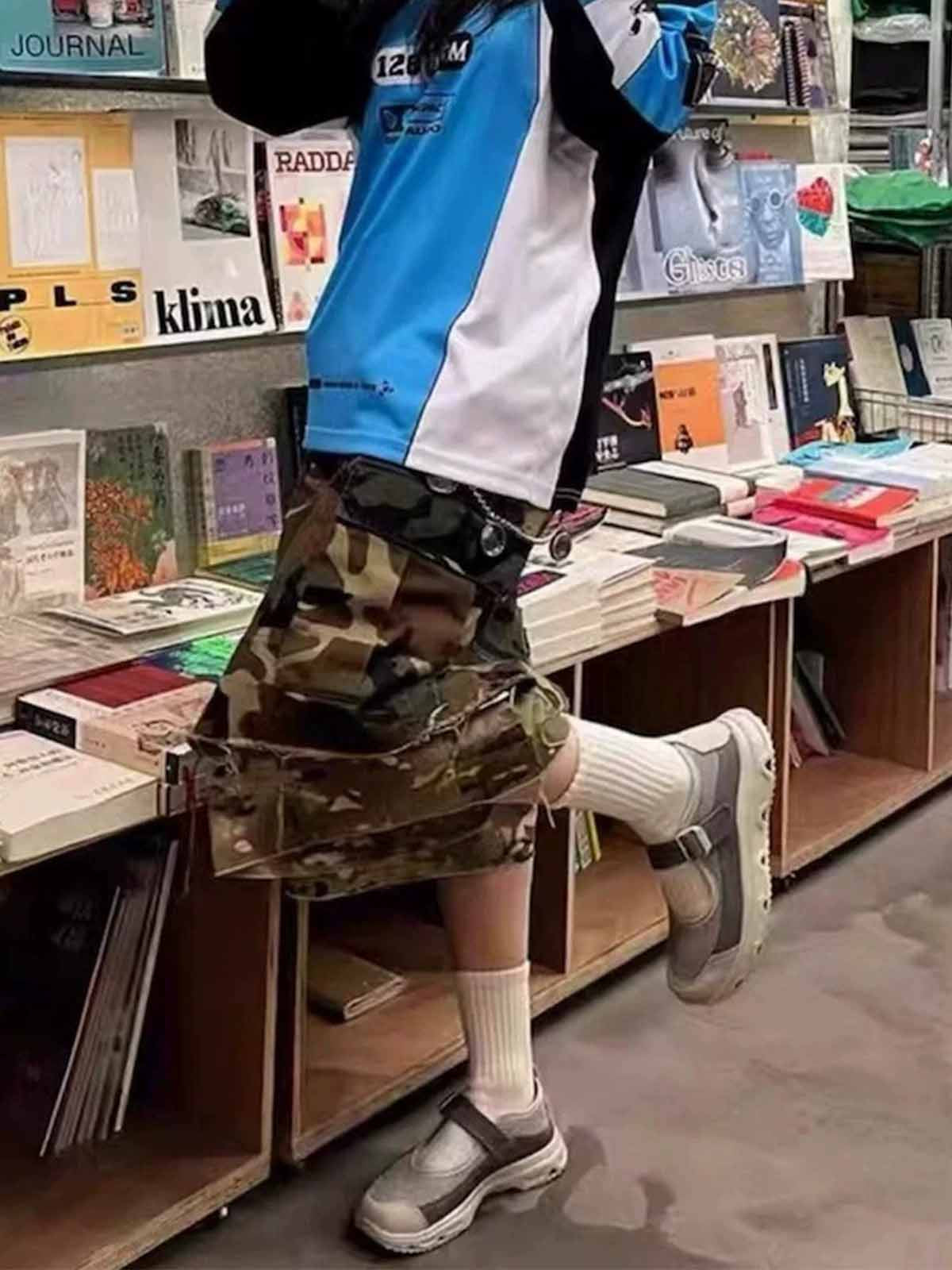 Layered Camouflage Multi-Pocket Cargo Jorts