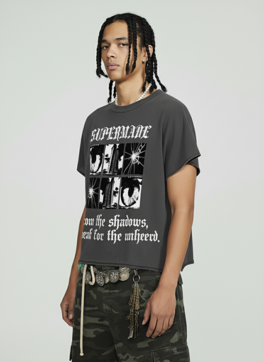 Gothic Text Graphic Cut-Off Sleeveless T-Shirt