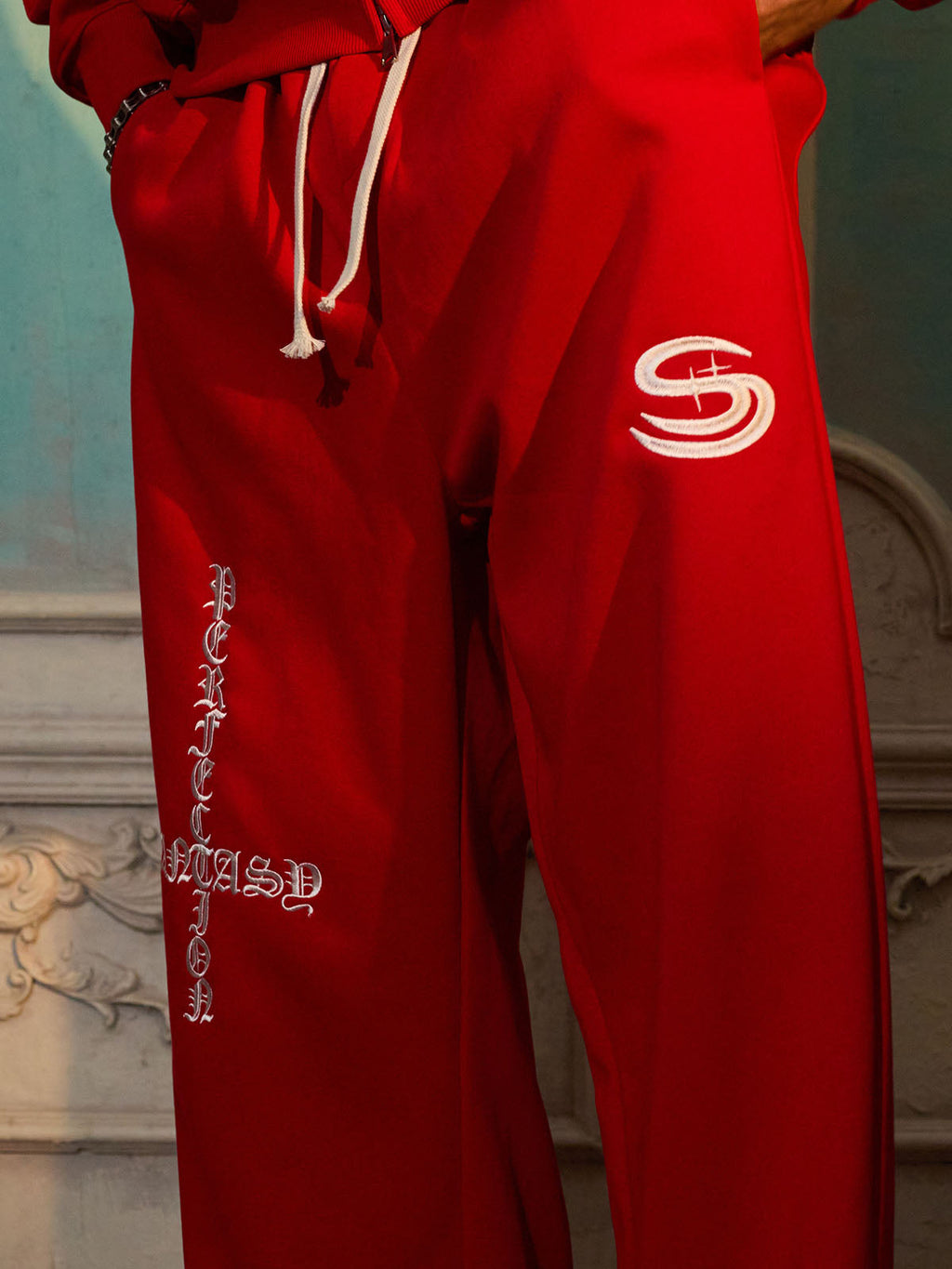 Gothic Letter Cross Embroidery Zip Up Hoodie and Sweatpants Set