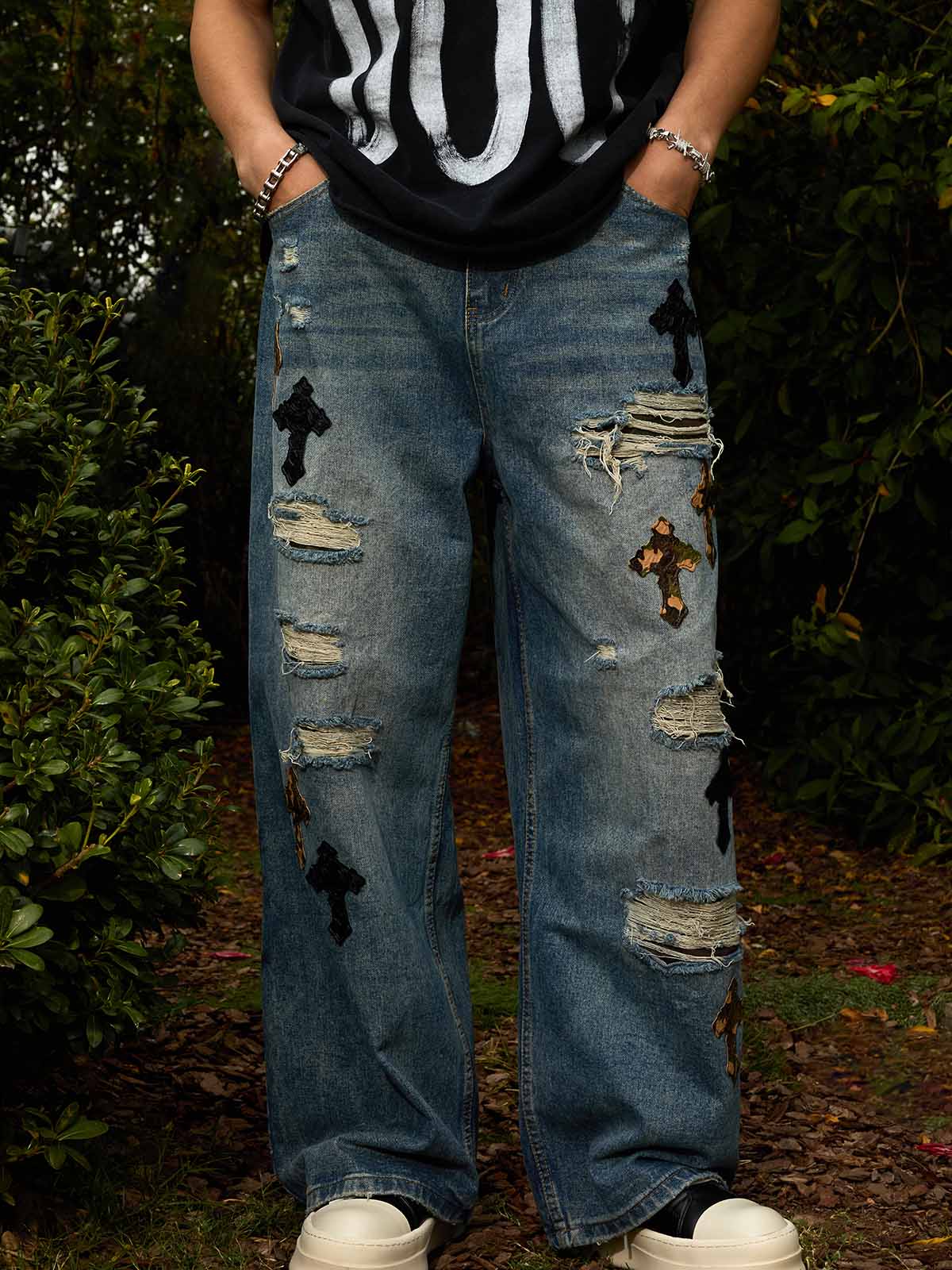 Vintage Wash Camo Cross Applique Distressed Straight Jeans