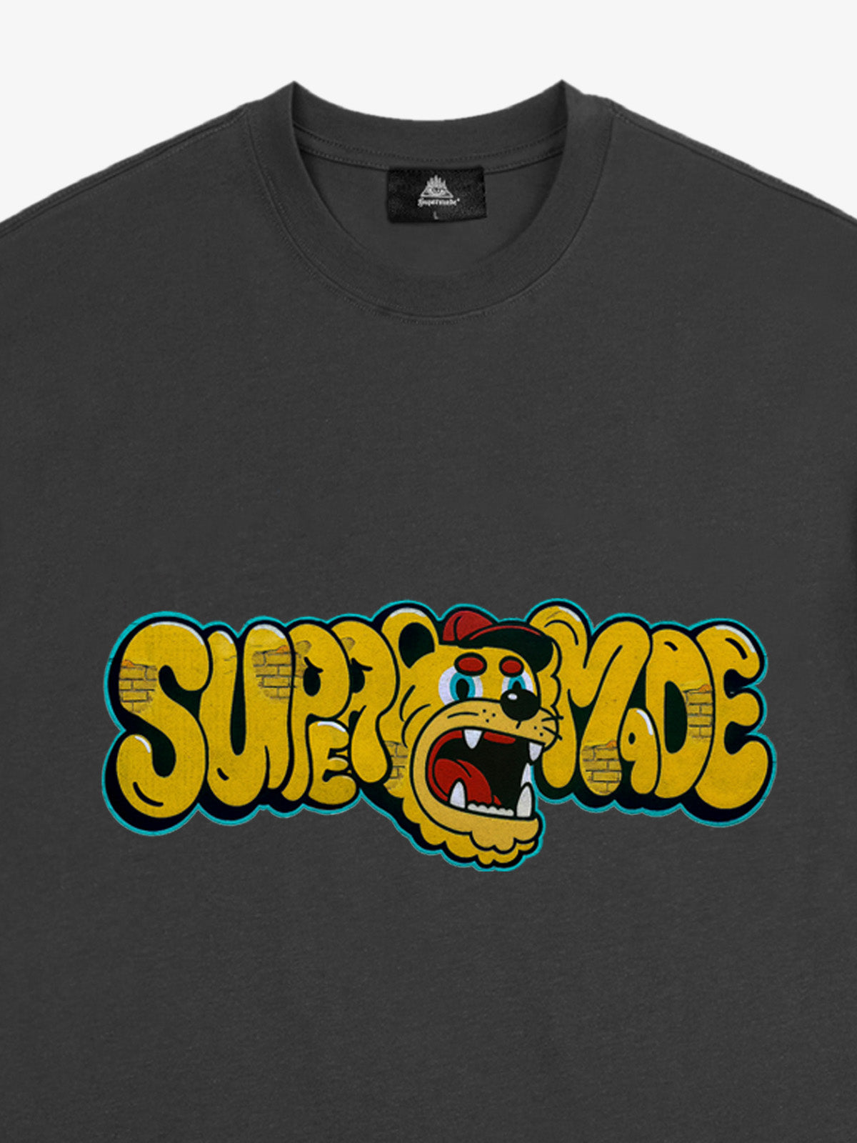 Street Graffiti Trendy Tiger Head Font T-Shirt