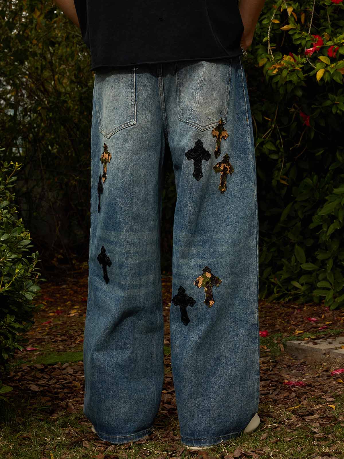 Vintage Wash Camo Cross Applique Distressed Straight Jeans