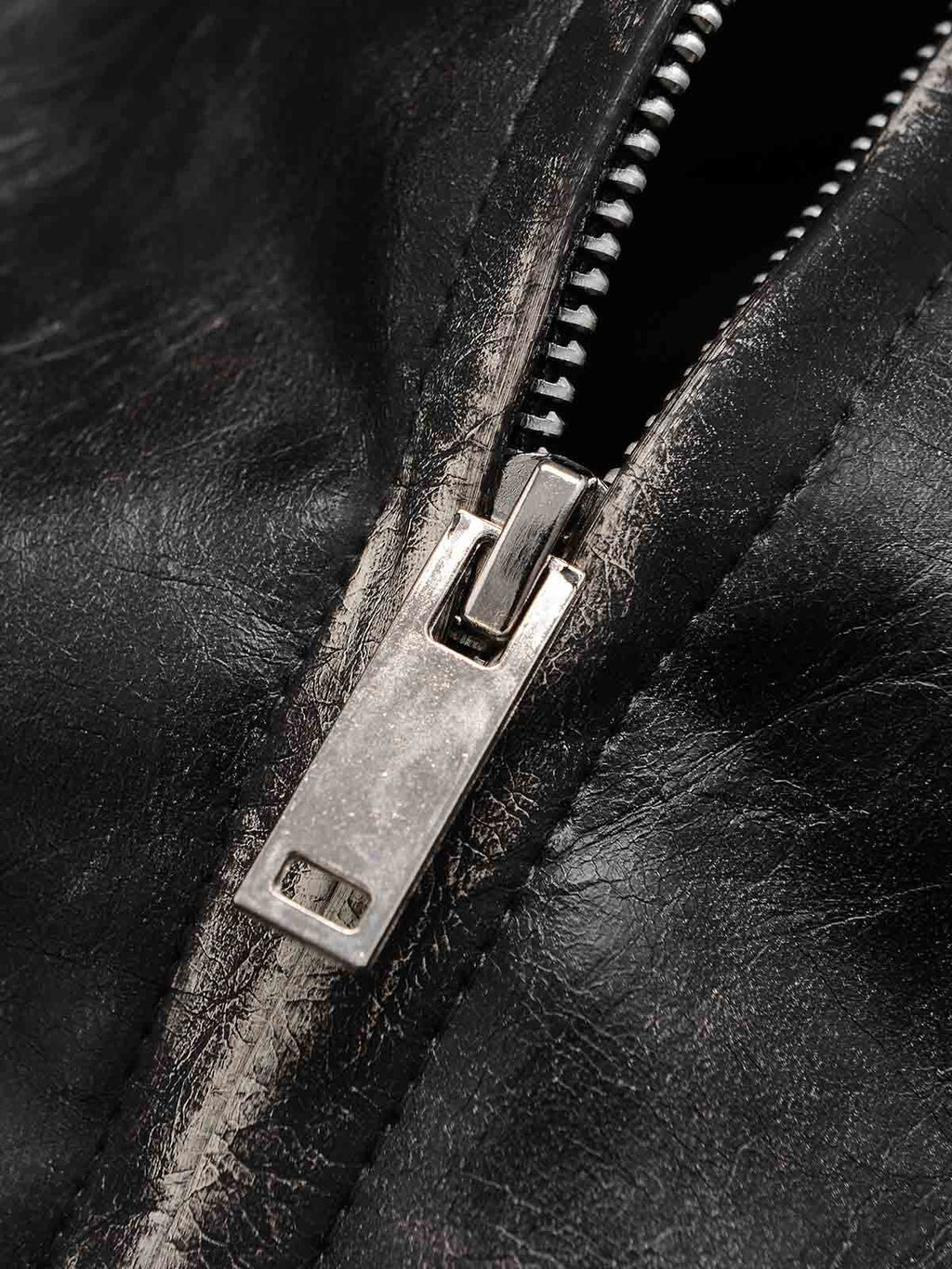 Retro Leather Stand-Collar Elastic Hem Jacket