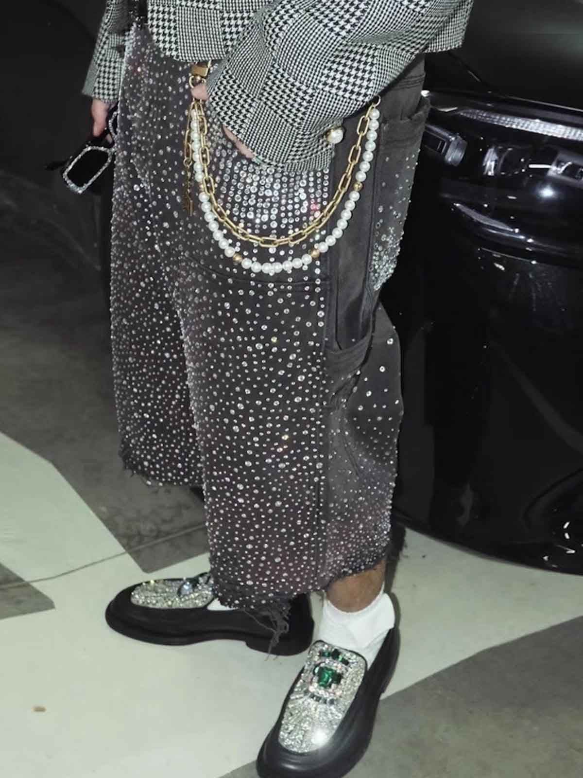 Gradient Rhinestone Embellished Denim Jorts