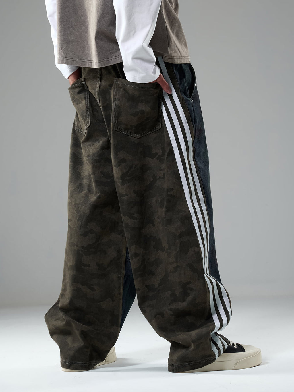 Washed Stripe Patchwork Totem Print Baggy Jeans