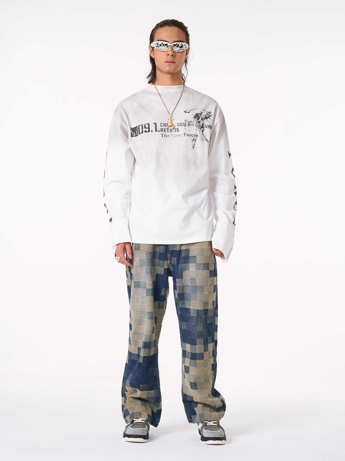Distressed NO. 09 Long Sleeve T-Shirt