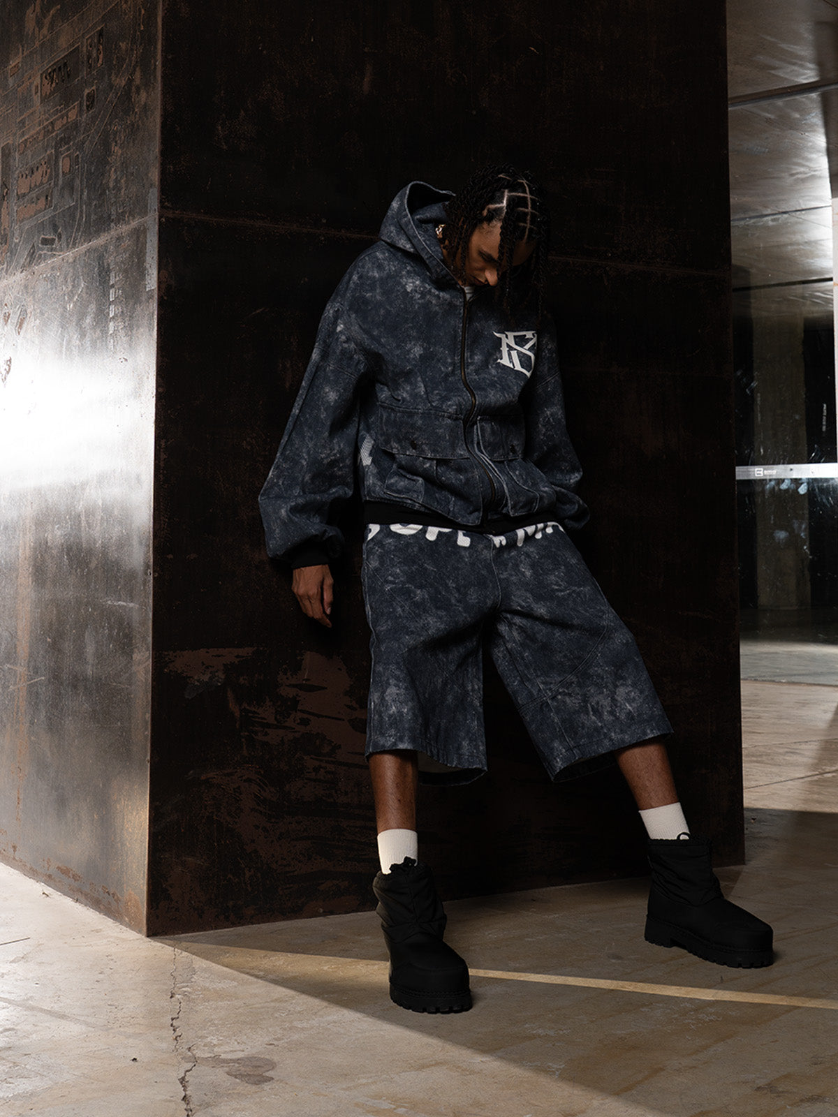 Original Oversized Denim Hoodie And Shorts Set - 2583
