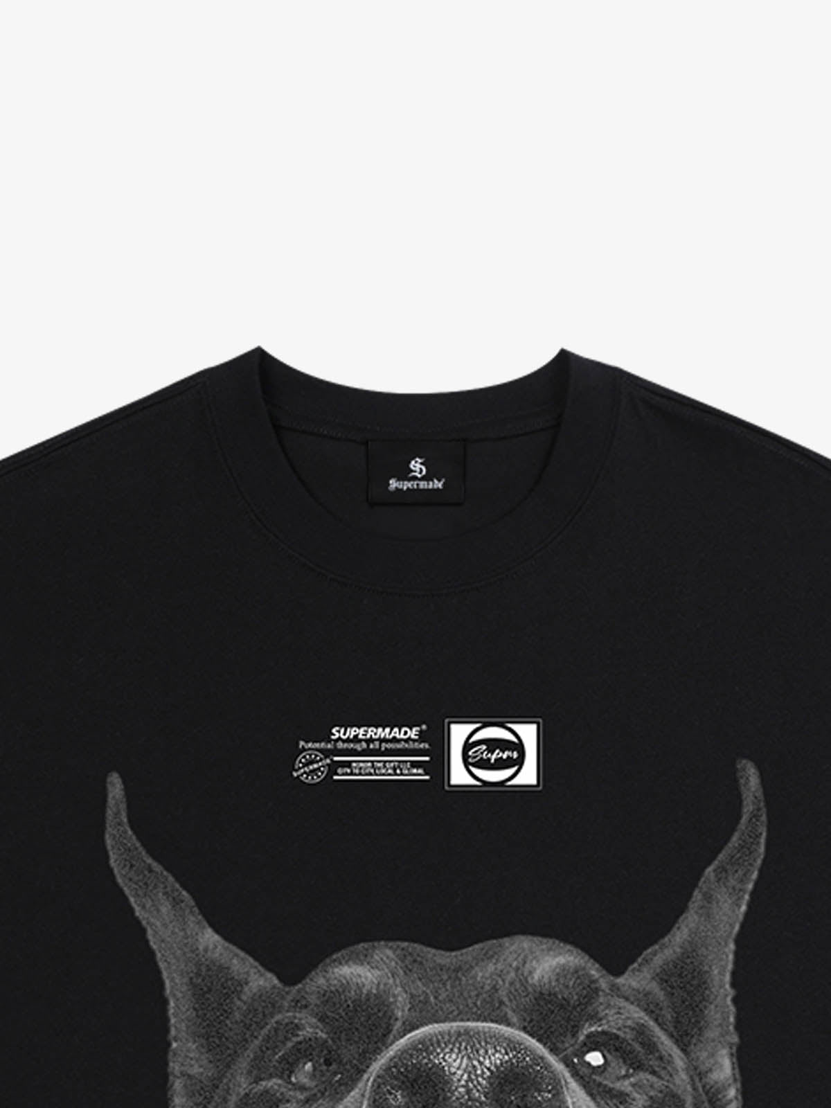 Snarling Doberman Graphic T-Shirt
