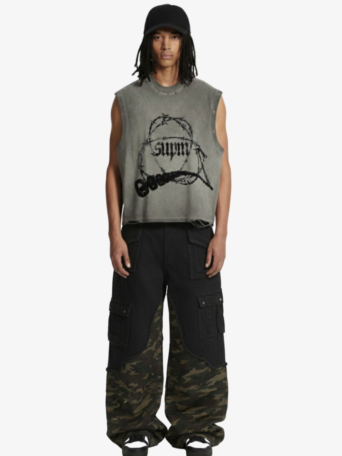 Barbed Wire Chain Graphic Sleeveless Vest