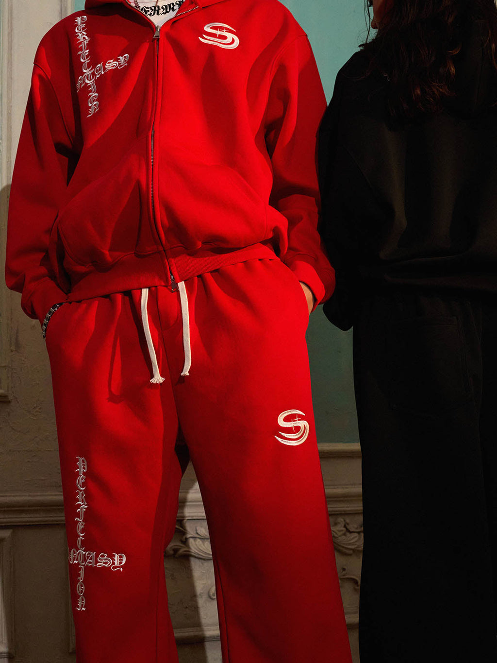 Gothic Letter Cross Embroidery Zip Up Hoodie and Sweatpants Set
