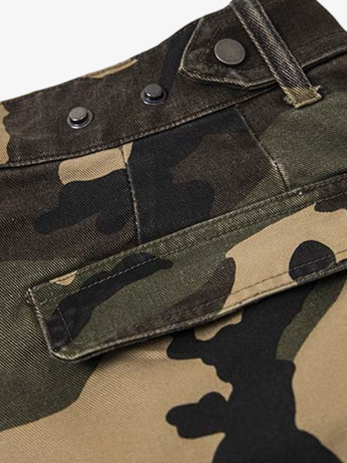 Camouflage Cotton Cargo Multi Pocket Jorts