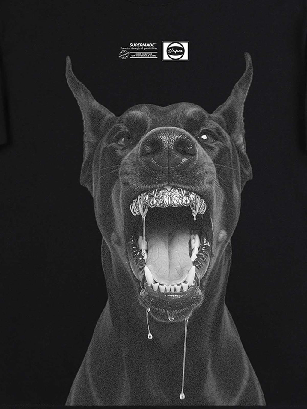 Snarling Doberman Graphic T-Shirt