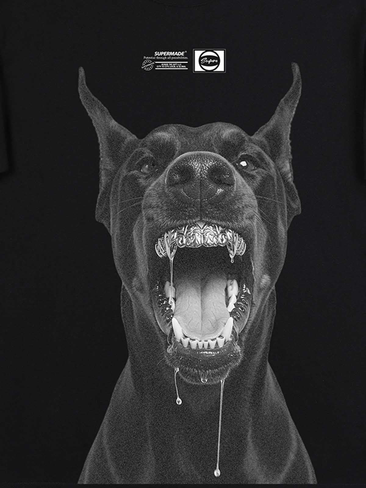 Snarling Doberman Graphic T-Shirt