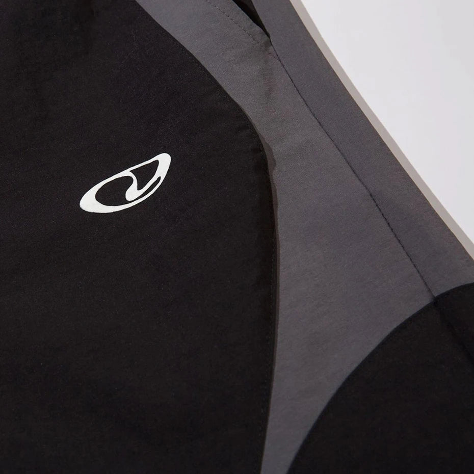Vintage Y2K Loose Sweatpants — fit shot
