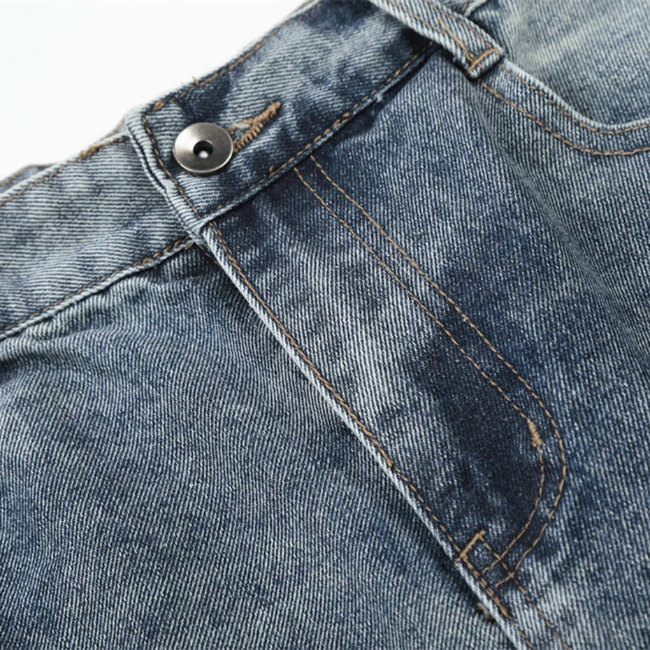 Y2K Vintage Blue Loose Denim Shorts — detail shot