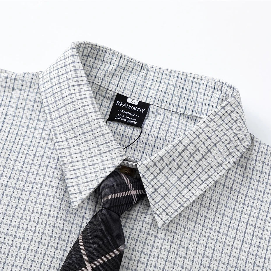 Sleeve Vintage Loose Shirt — fit shot