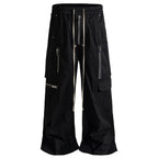 Pockets Black Baggy Cargo Pants — fabric close-up