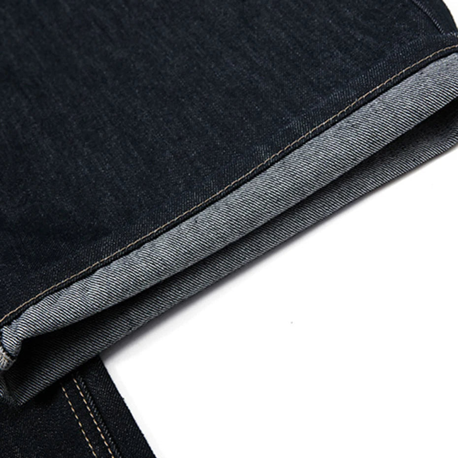Wide Vintage Black Denim Baggy Jeans — fit shot
