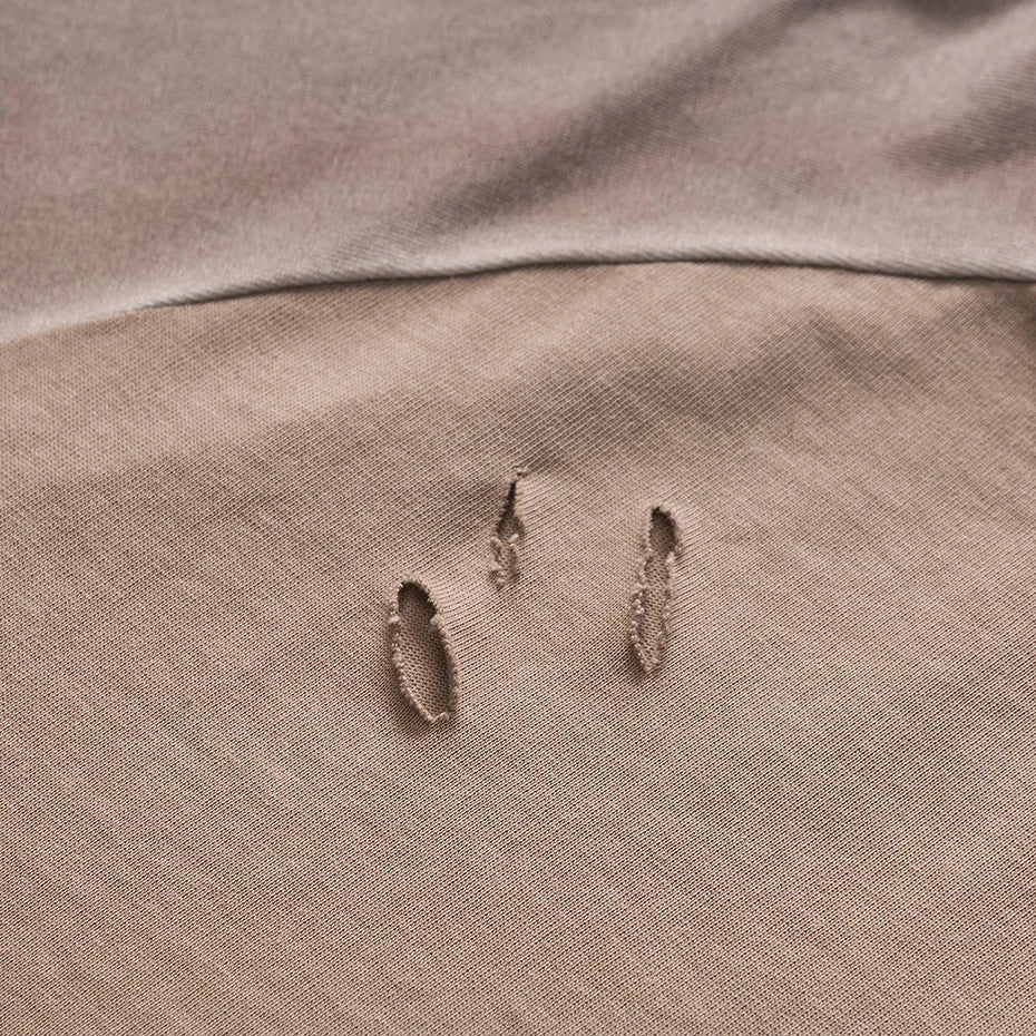 Y2K Vintage Ripped Oversized T-Shirt — fit shot