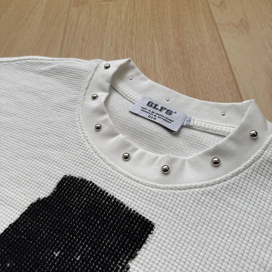 Y2K Cross Graphic Oversized T-Shirt — fit shot