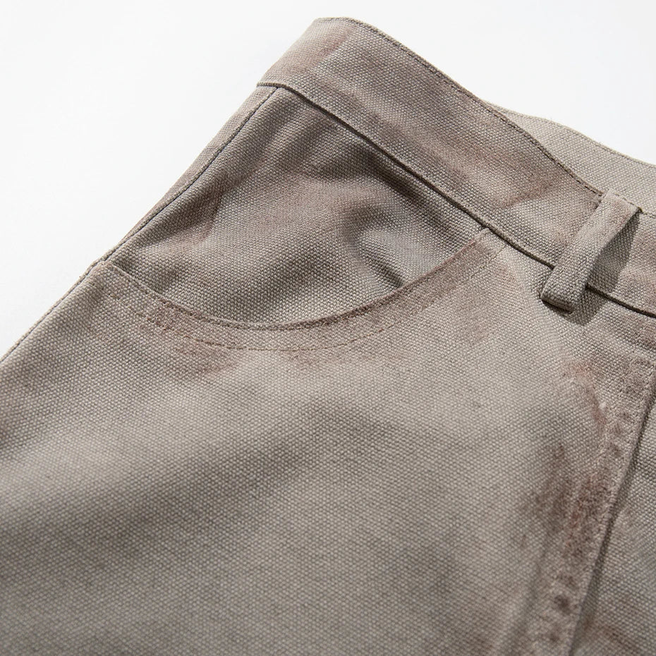 Vintage Pleated Denim Baggy Jeans — detail shot