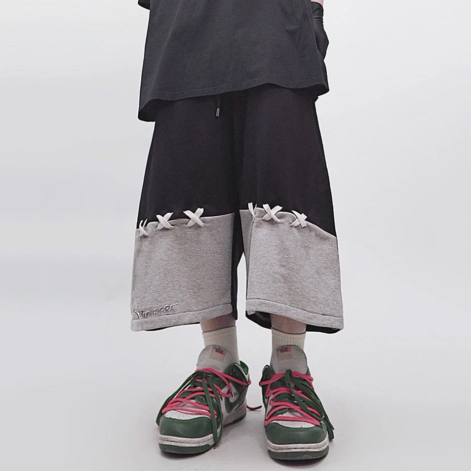 Vintage Color Block Oversized Shorts — fabric close-up