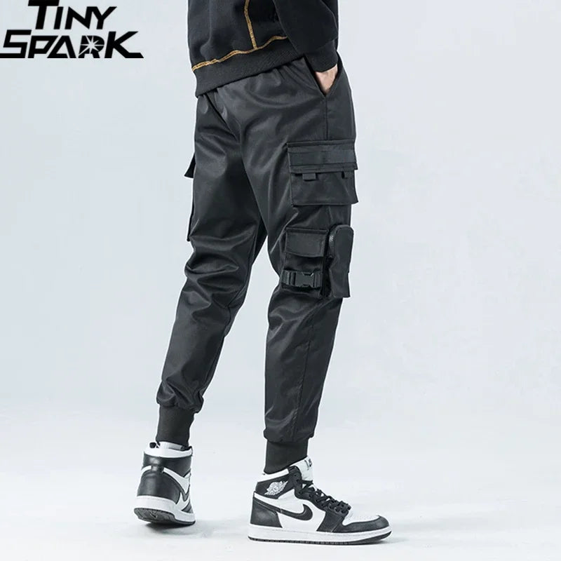 Joggers Cargo Pants — fit shot