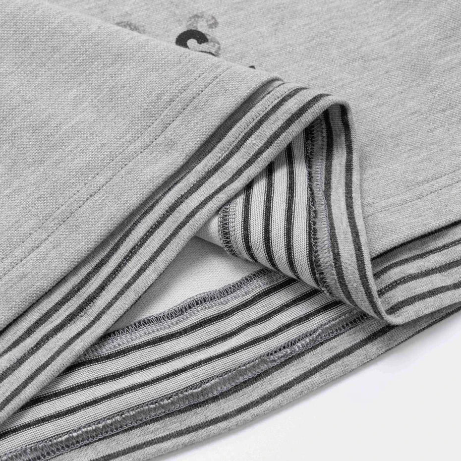 Tshirts Vintage Oversized Long Sleeve Tee — fit shot