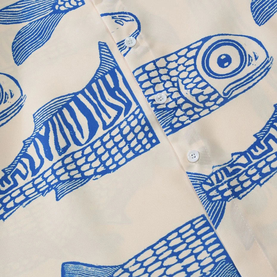 Vintage Print Loose Shirt — fit shot