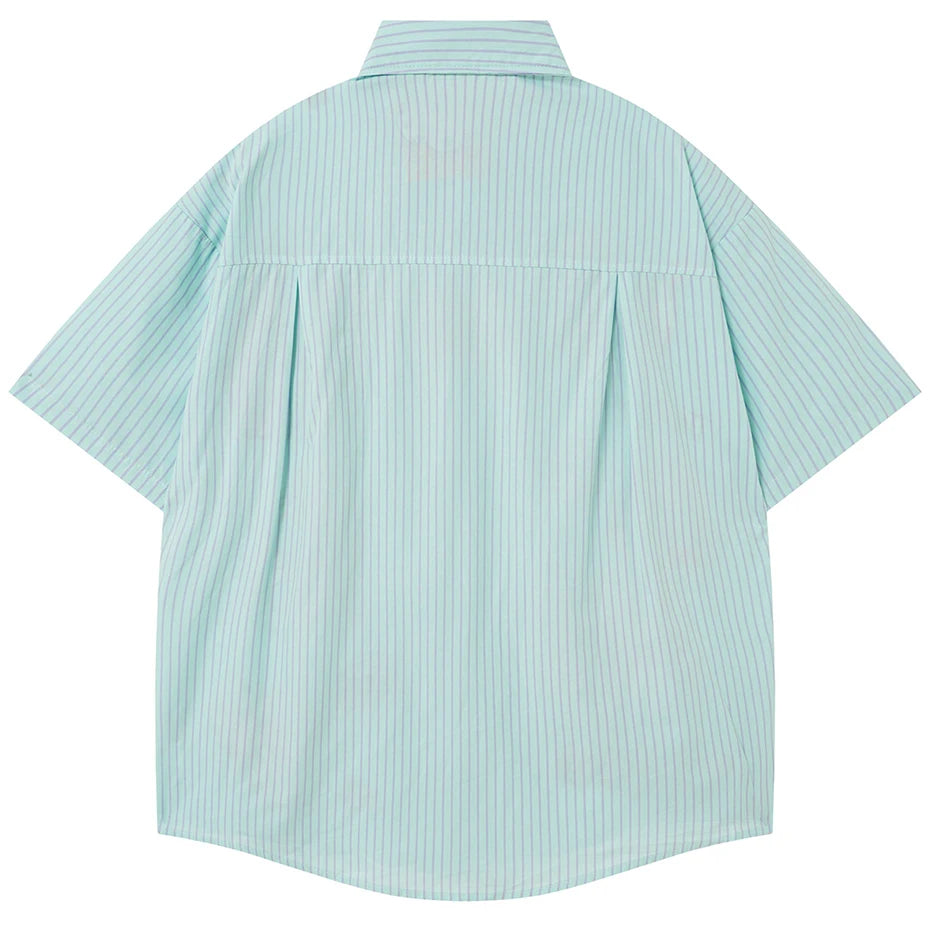 Short Y2K Cat Graphic Loose Shirt — front view