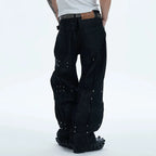 Black Pleated Denim Loose Jeans — detail shot