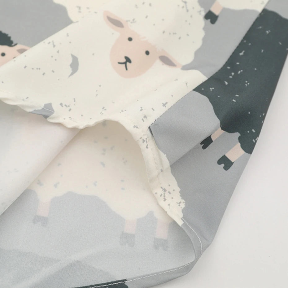 Print Loose Shirt — fit shot