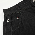 Leg Vintage Black Denim Baggy Jeans — detail shot