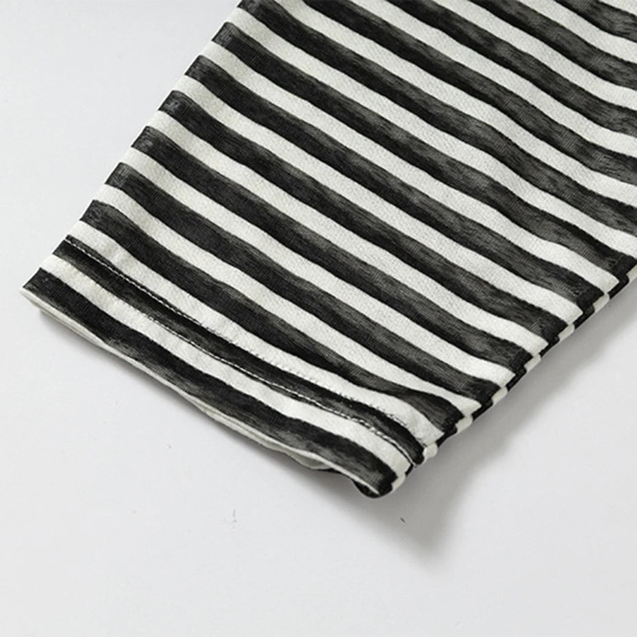 Y2K Vintage Oversized Long Sleeve Tee — fabric close-up