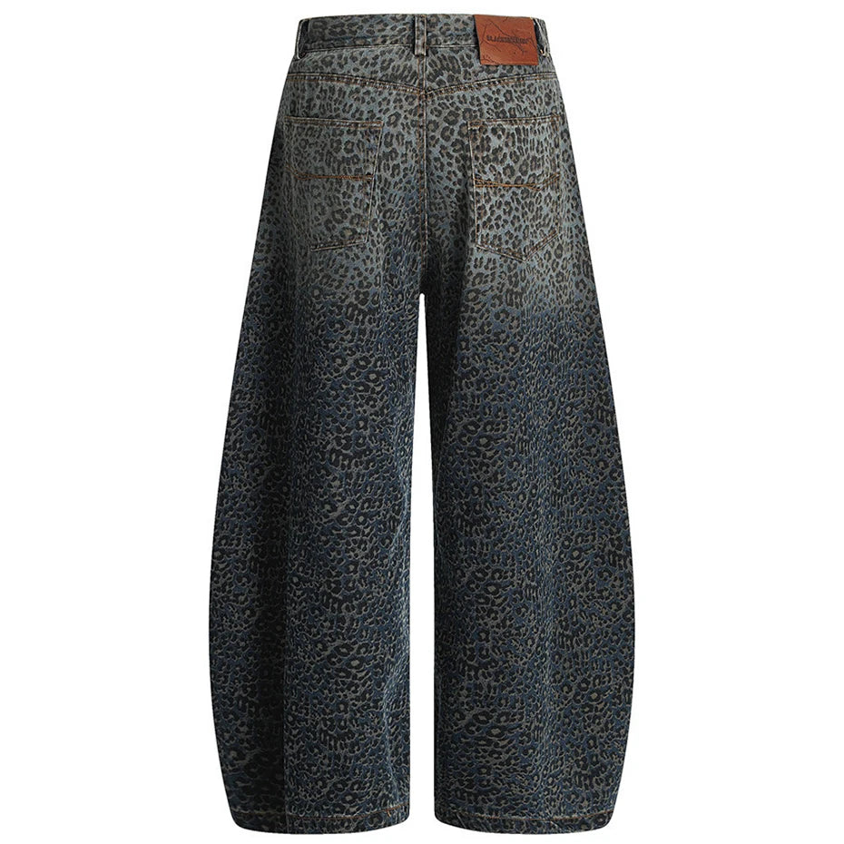 Loose Vintage Leopard Denim Baggy Jeans — front view