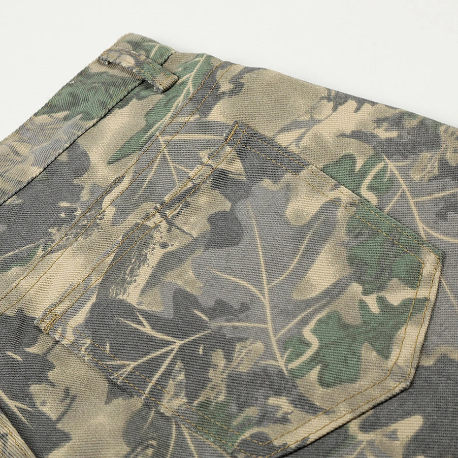 Camouflage Loose Denim Shorts — fit shot