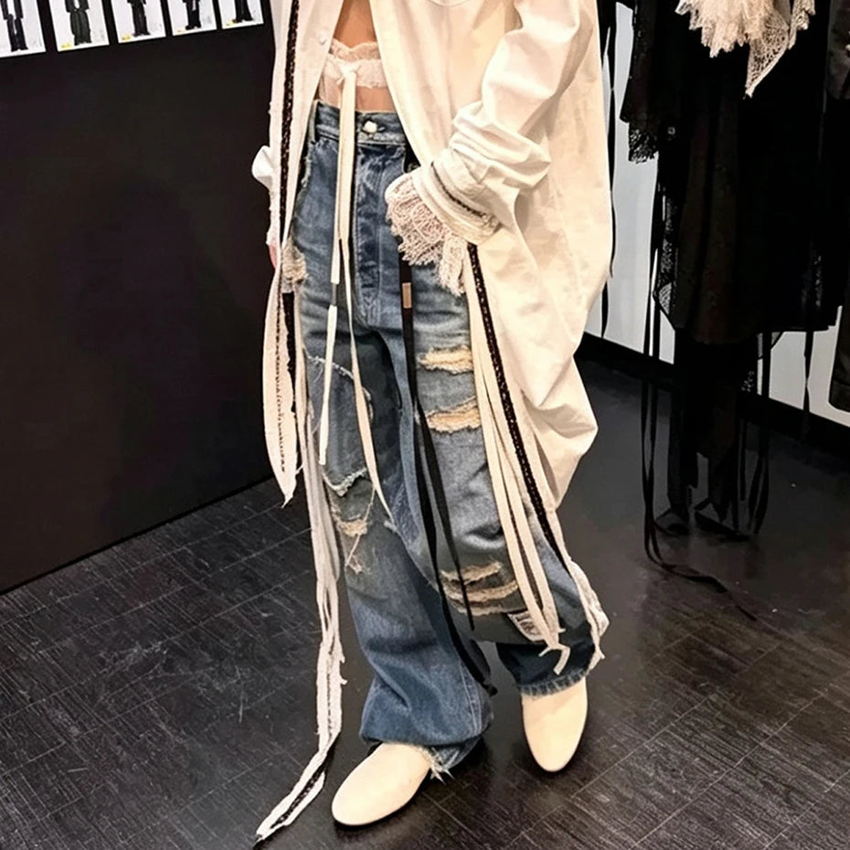 Vintage Ripped Denim Baggy Jeans — detail shot